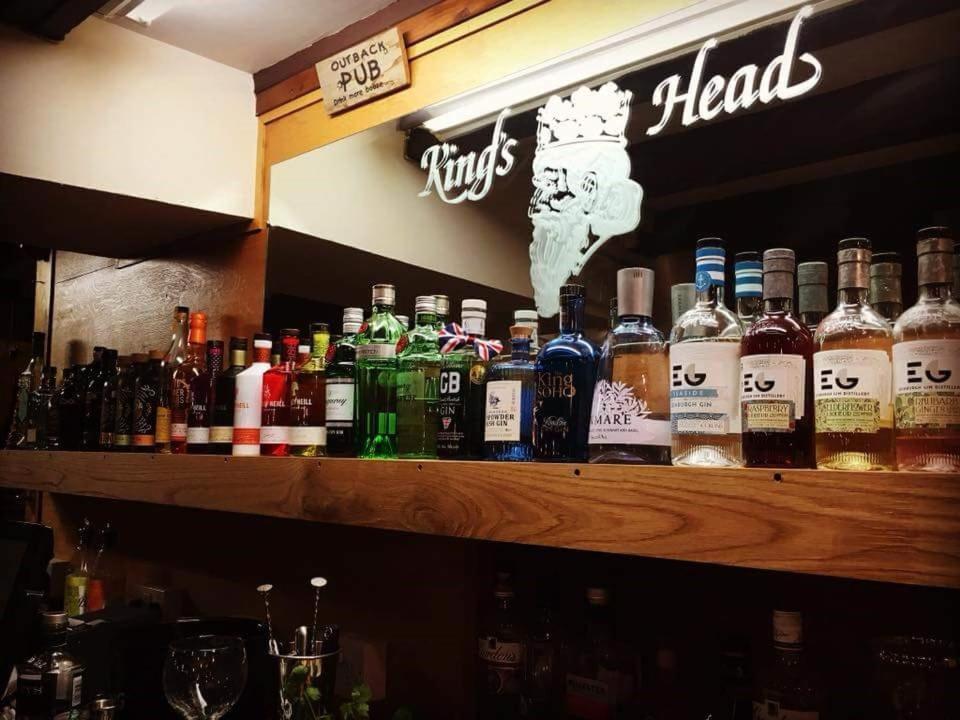 King'S Head Inn Llangennith Eksteriør bilde